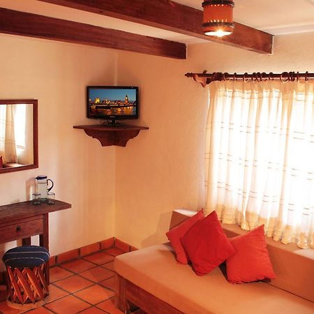 Hotel Posada Real ทาปัลปา ภายนอก รูปภาพ