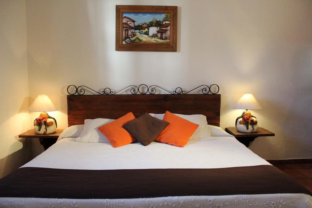 Hotel Posada Real ทาปัลปา ภายนอก รูปภาพ